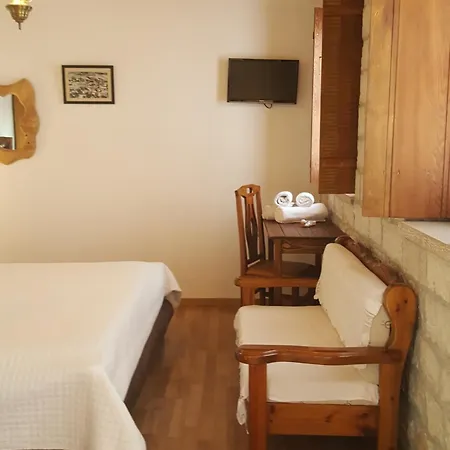 فندق Hotel Gjirokastra Gjirokastër