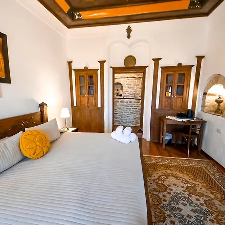 Hotel Gjirokastra 3* Gjirokastër