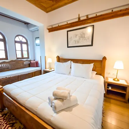 Hotel Gjirokastra Hotel 3*