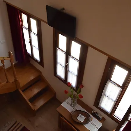 Hotel Gjirokastra Hotel 3*
