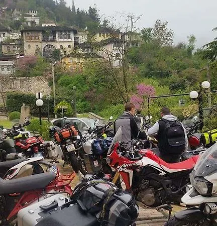 Hotel Gjirokastra 3* Gjirokastër