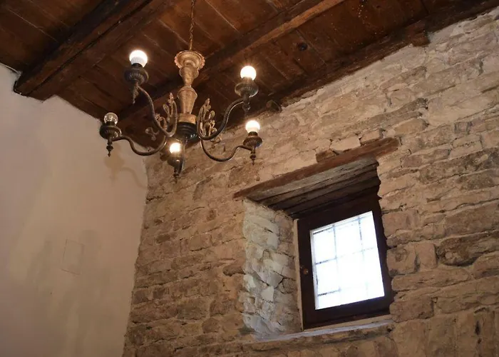 Hotel Gjirokastra 3* Gjirokaster