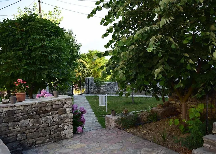 Hotel Gjirokastra Hotel Gjirokaster