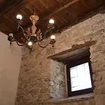 吉诺卡斯特酒店 3* Gjirokastër
