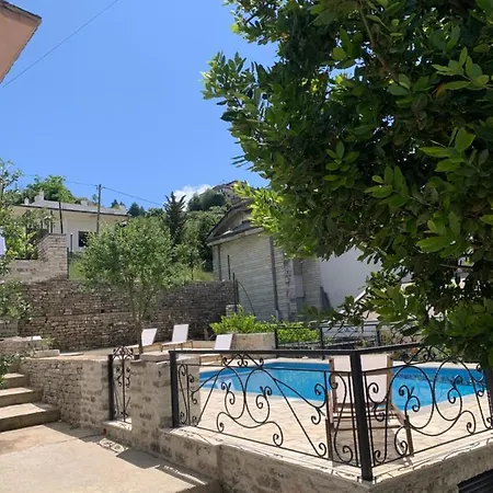 Hotel Gjirokastra 3* Gjirokaster