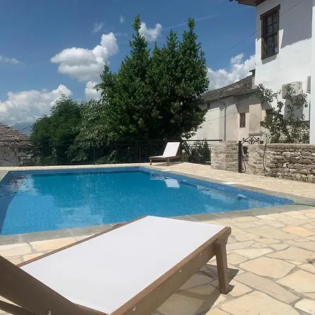 Hotel Gjirokastra Hotel 3*