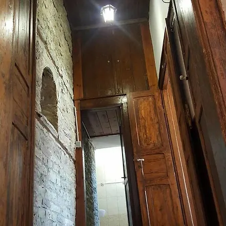 Hotel Hotel Gjirokastra 3*
