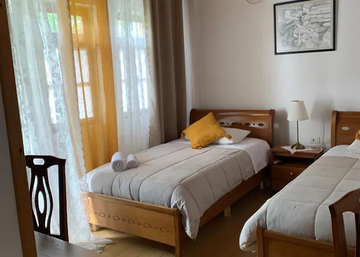 吉诺卡斯特酒店