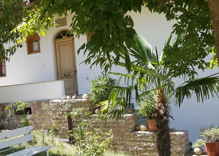 吉诺卡斯特酒店 3* Gjirokastër