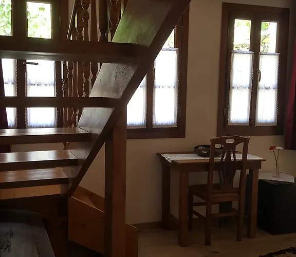 酒店 吉诺卡斯特酒店 Gjirokastër